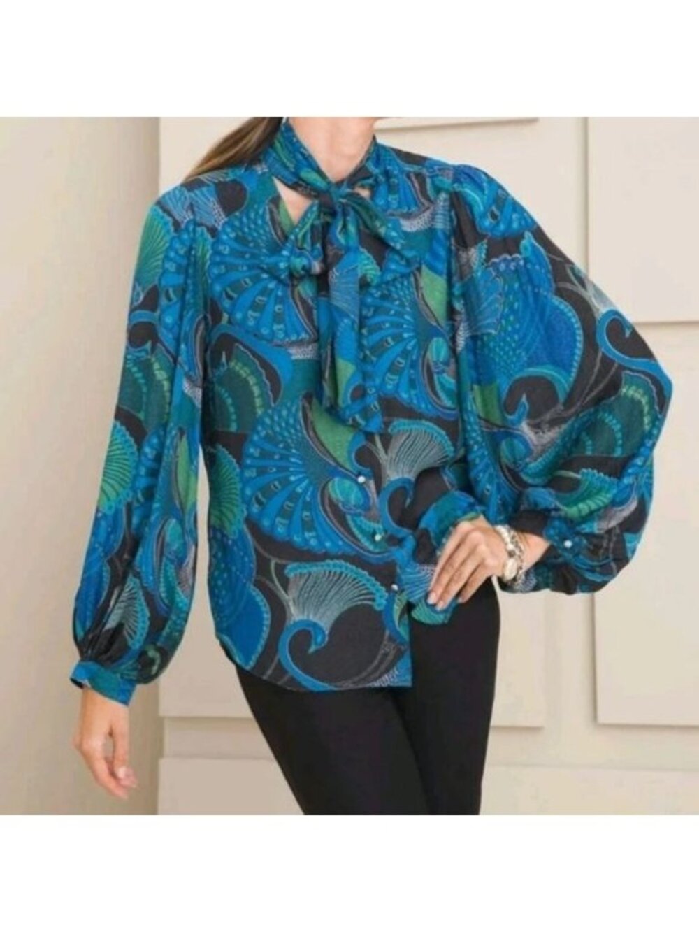 Chicos Satin Blue Green Blouse With Tie Neck Long Balloon Sleeves Size 12/14